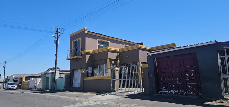 5 Bedroom Property for Sale in Guguletu Western Cape